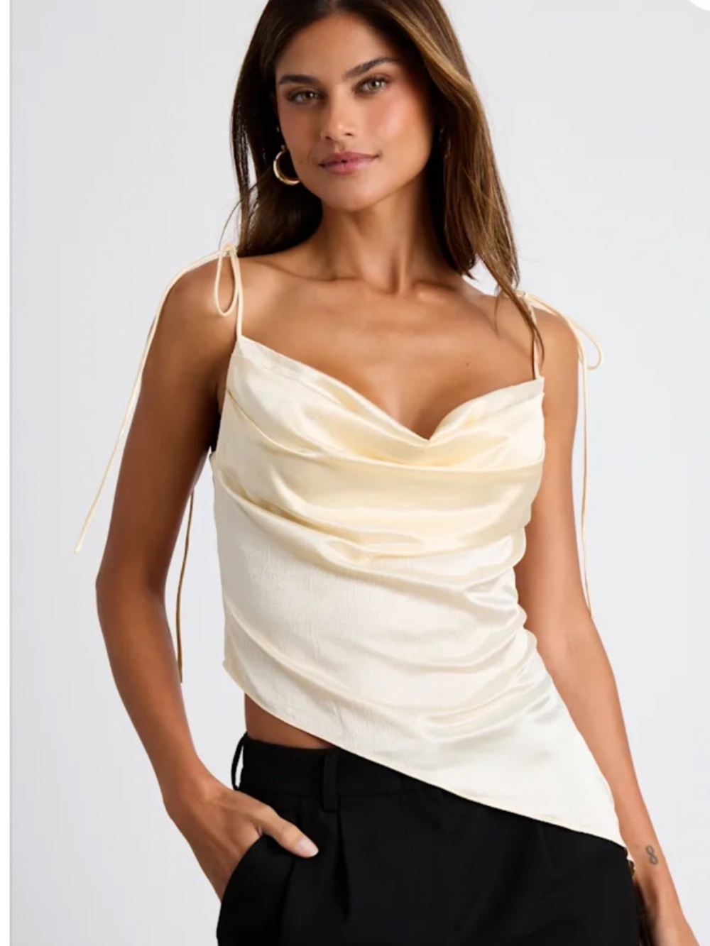 LULUS TOP